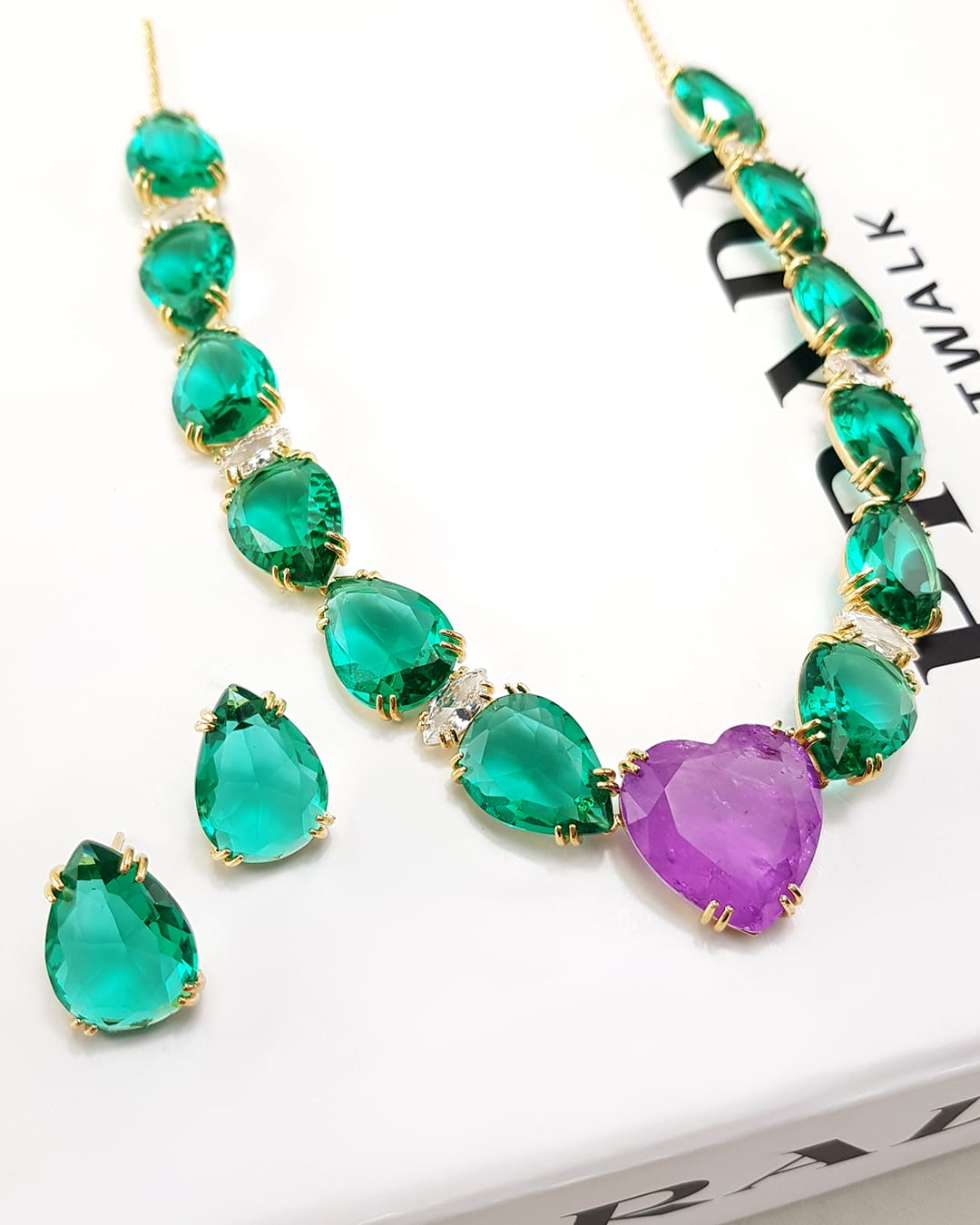 Conjunto Cristal Verde Pedra Fusion